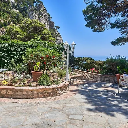 Couette-café To Be Sea View Capri