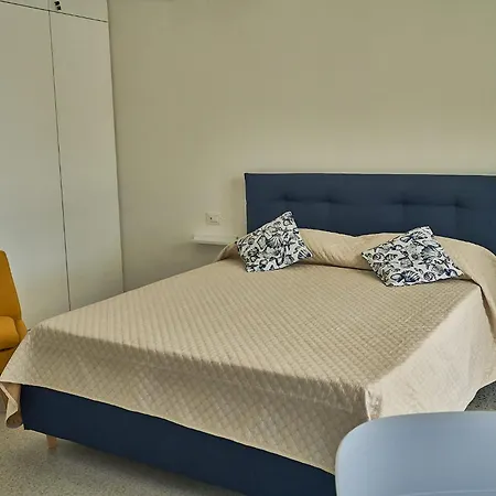 Bed & Breakfast To Be Sea View *