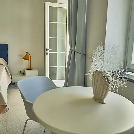 Bed & Breakfast To Be Sea View
