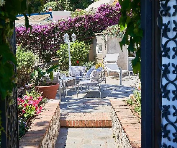 To Be Sea View 3* 卡普里