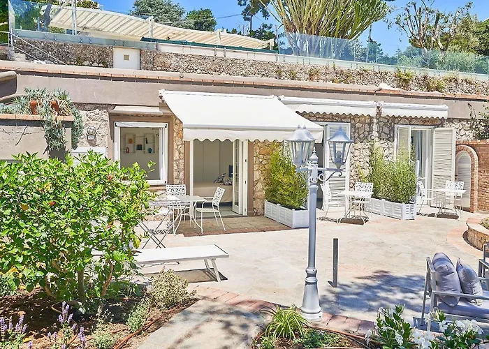 住宿加早餐酒店 To Be Sea View 卡普里