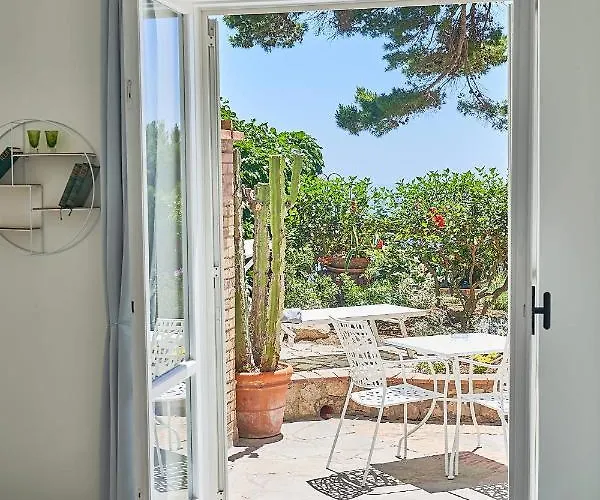 To Be Sea View 住宿加早餐酒店 3*